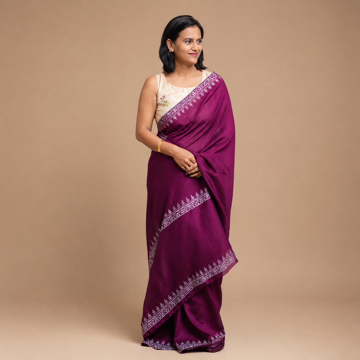 Aartyz silver lines print georgette saree