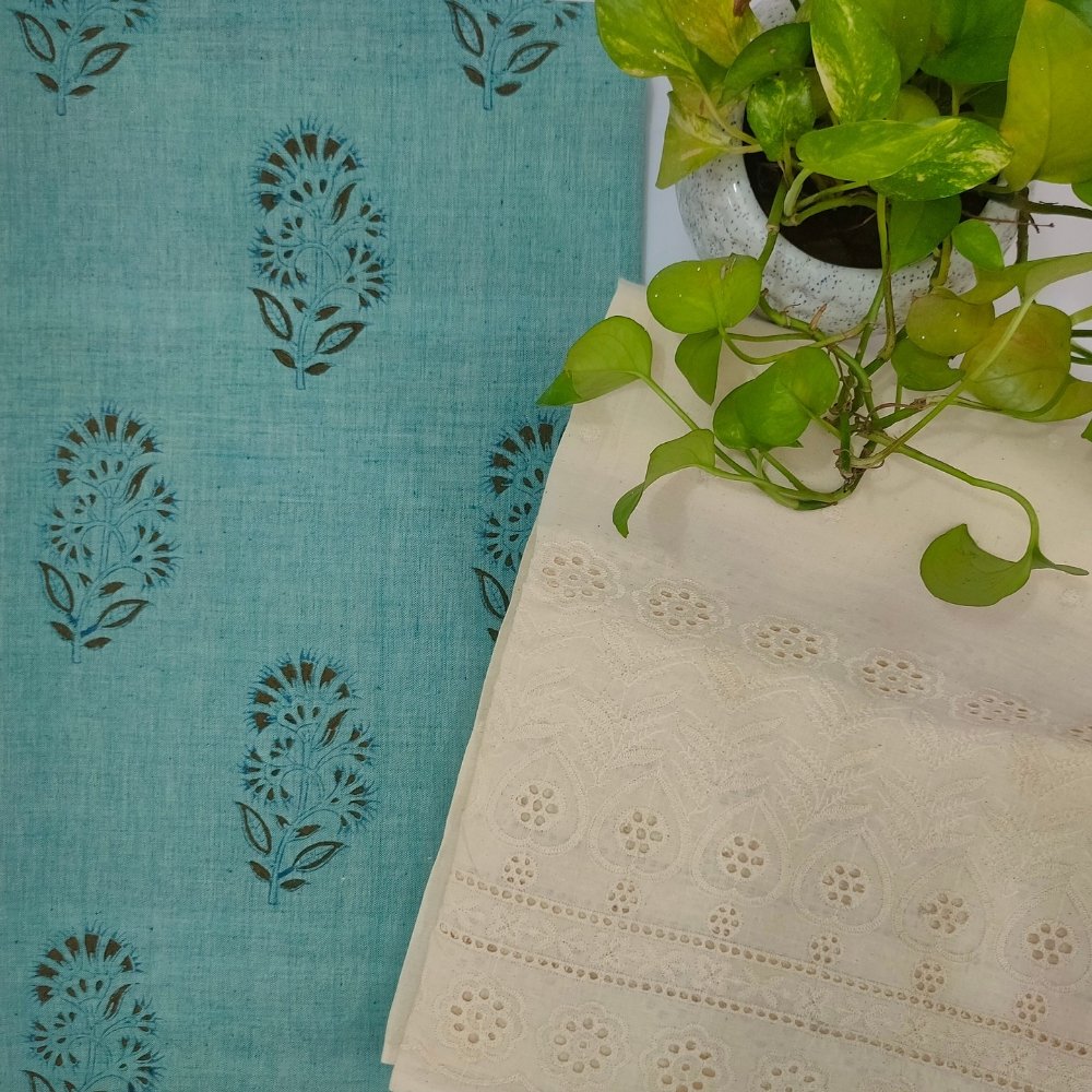 Aartyz green khadi tulip dress material