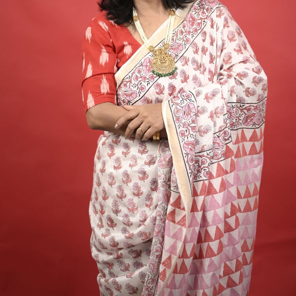 Silk saree with temple borders on pallu